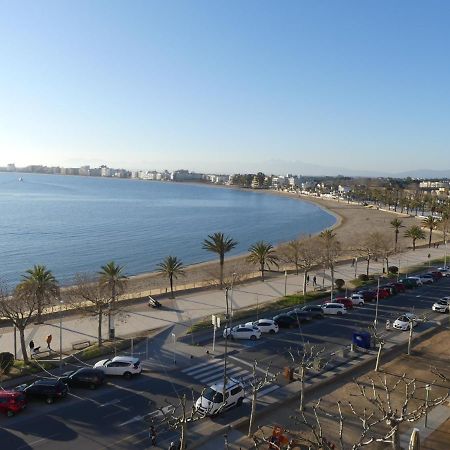 Atico Of 3 Rooms, Total 130M² Just For You With A 60 M² Terrace, Swimming Pool, Mountain And Marina View. Roses Kültér fotó