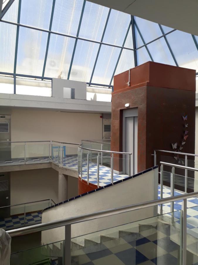 Atico Of 3 Rooms, Total 130M² Just For You With A 60 M² Terrace, Swimming Pool, Mountain And Marina View. Roses Kültér fotó